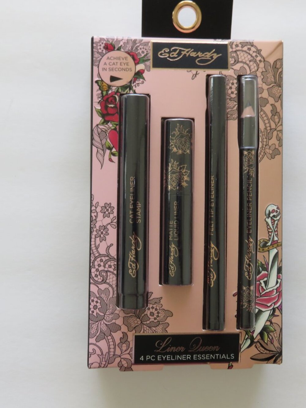 (#111)  Ed Hardy The Perfect cat eye 4 pc Eyeliner Set